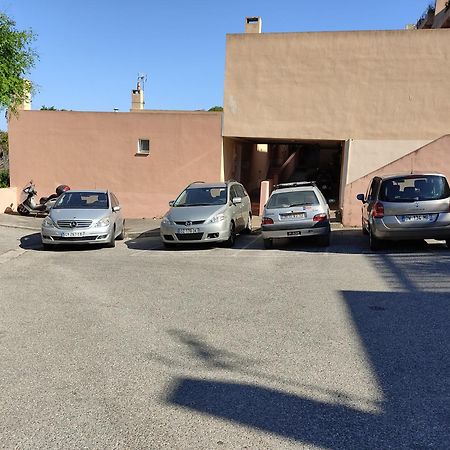 Studio 28M2 Climatise,Wifi, Proche Des Calanques,Plages La Ciotat Dış mekan fotoğraf