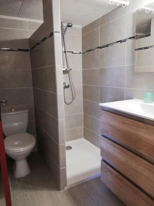 Studio 28M2 Climatise,Wifi, Proche Des Calanques,Plages La Ciotat Dış mekan fotoğraf