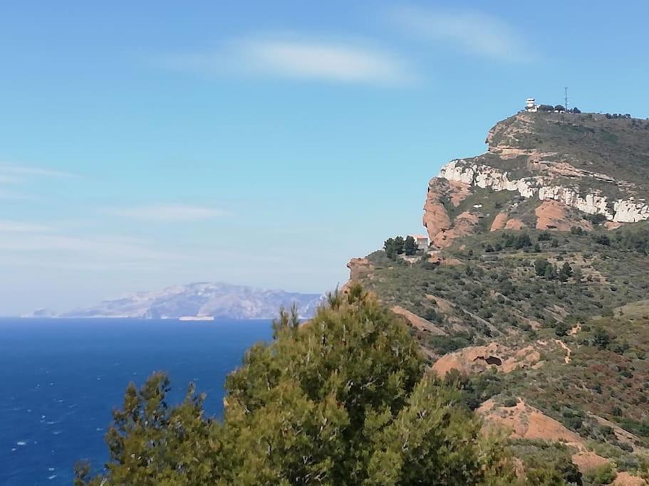 Studio 28M2 Climatise,Wifi, Proche Des Calanques,Plages La Ciotat Dış mekan fotoğraf